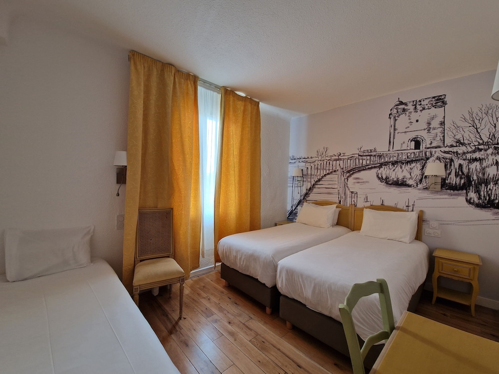 Standard Triple Room - Photo 7
