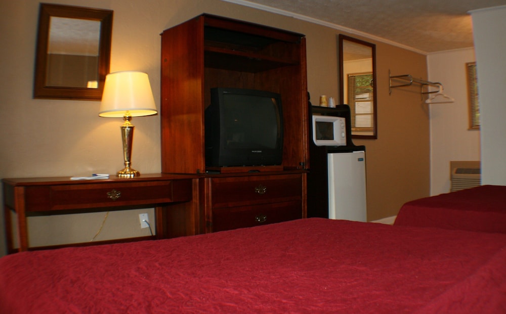 Standard Room, 2 Double Beds photo 3
