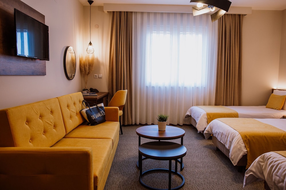 Suite (Single Use) photo 3