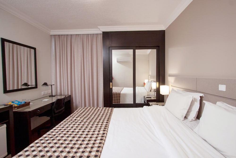 Premium Double Room - Photo 4