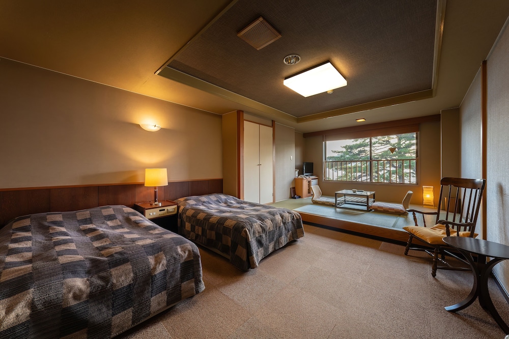 Lake Tazawa view Japanese/Western style twin room,Non smorking
