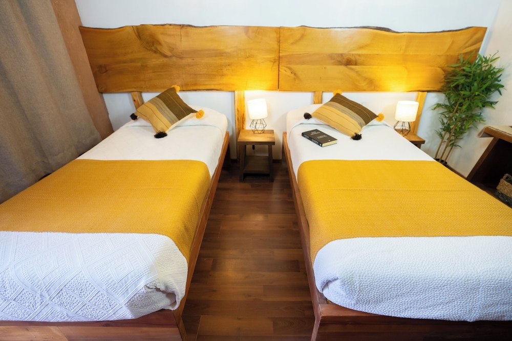 Superior Twin Room, 2 Twin Beds - Photo 9