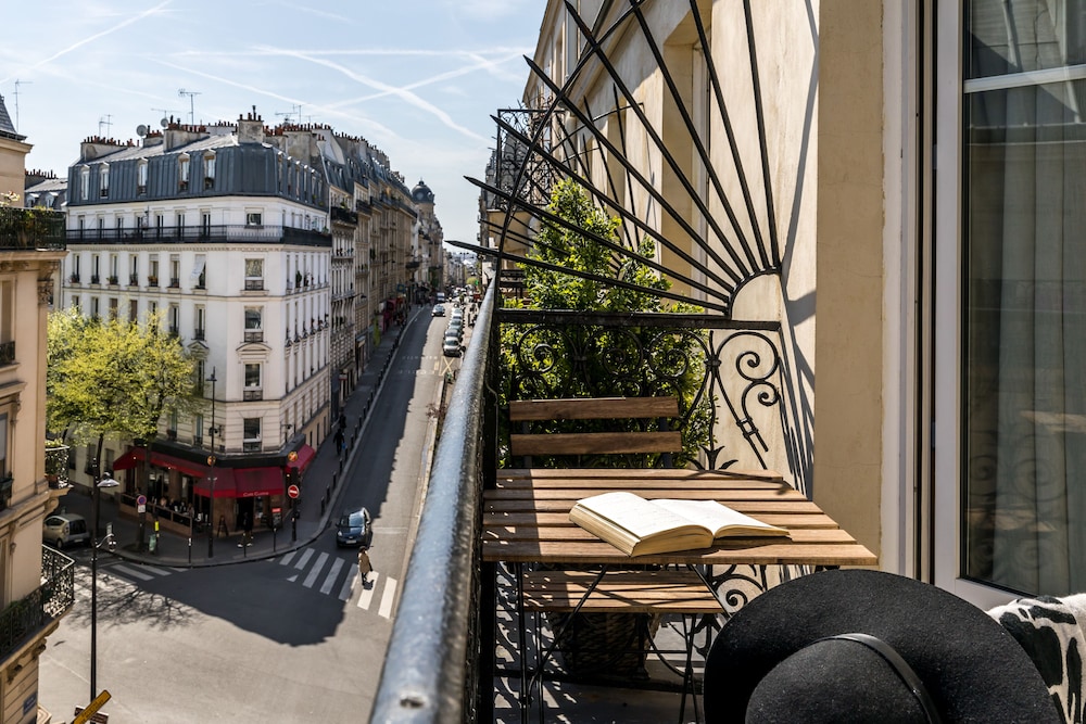 Superior Double Room, Balcony photo 3