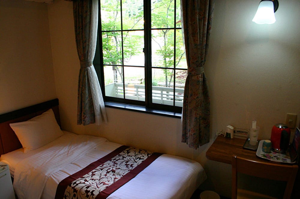 Comfort Double or Twin Room, 2 Twin Beds, Non Smoking, Mountain View photo 2