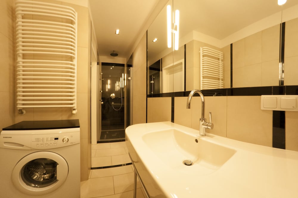 Superior Studio (for 3 people, Biskupia Street)