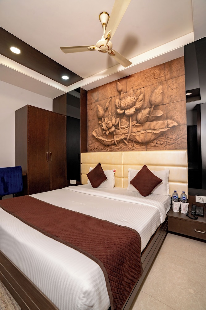 Deluxe Double Room photo 3