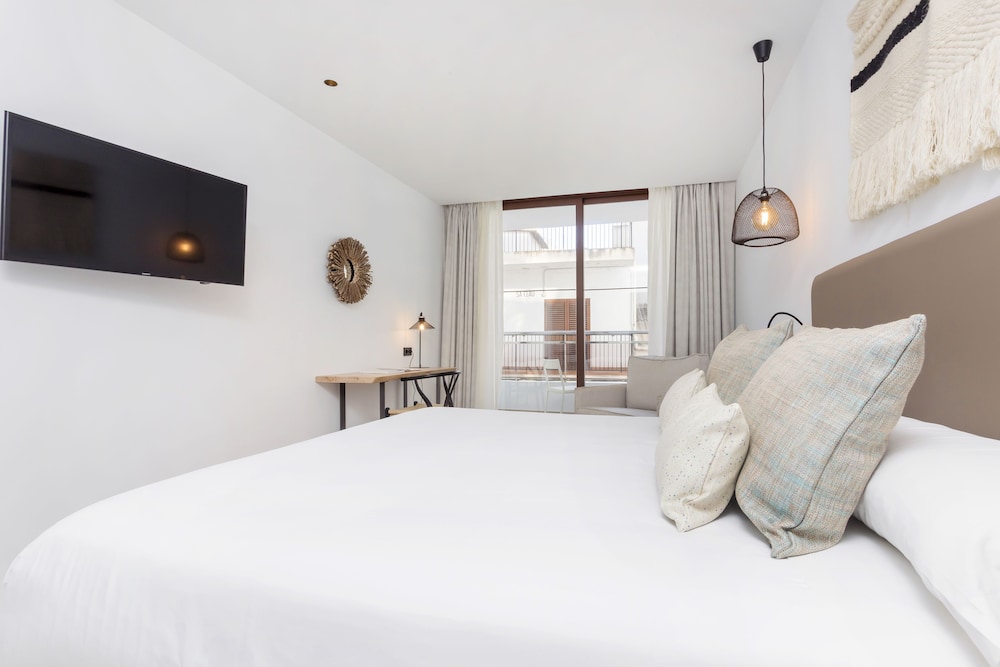 Standard Room, Balcony photo 2