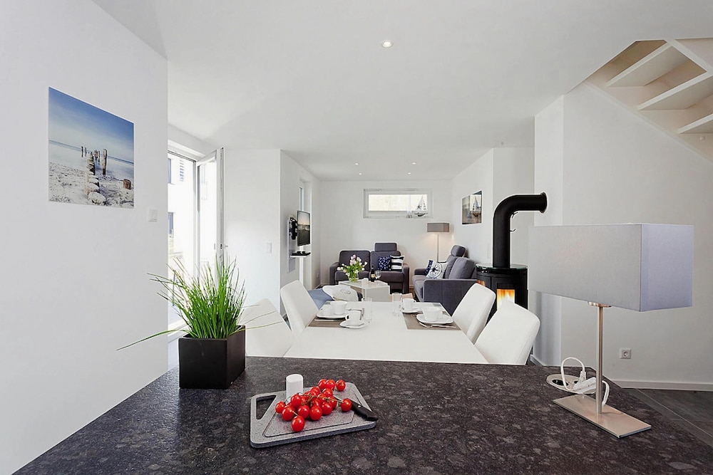 House photo 2