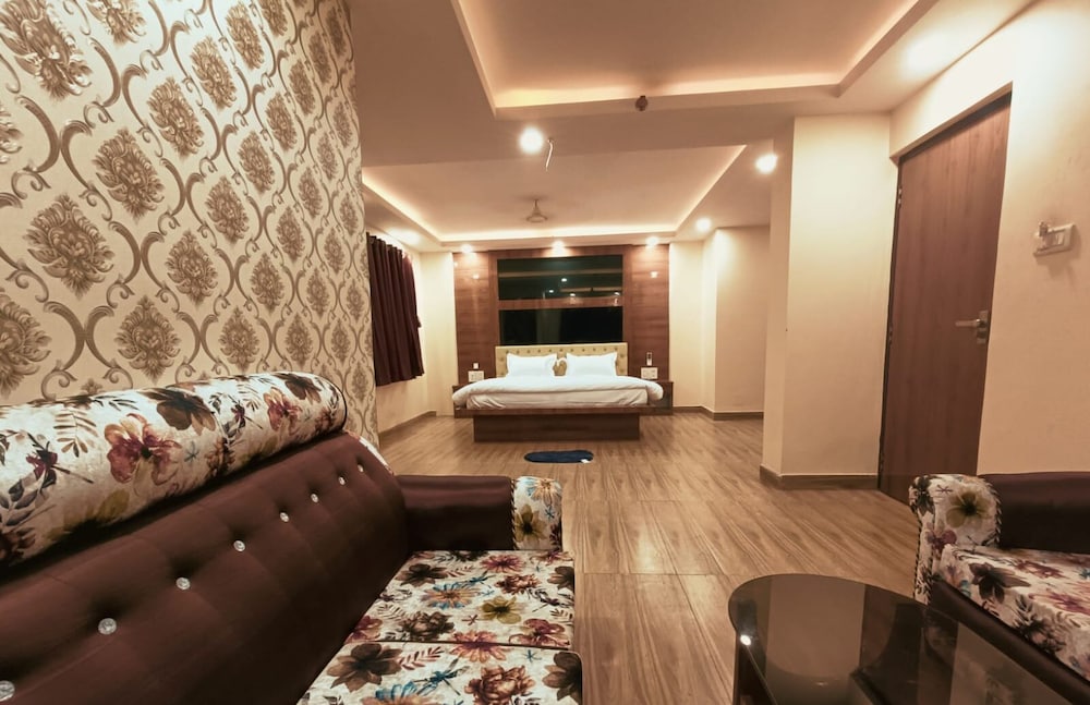 Executive Room - Photo 4