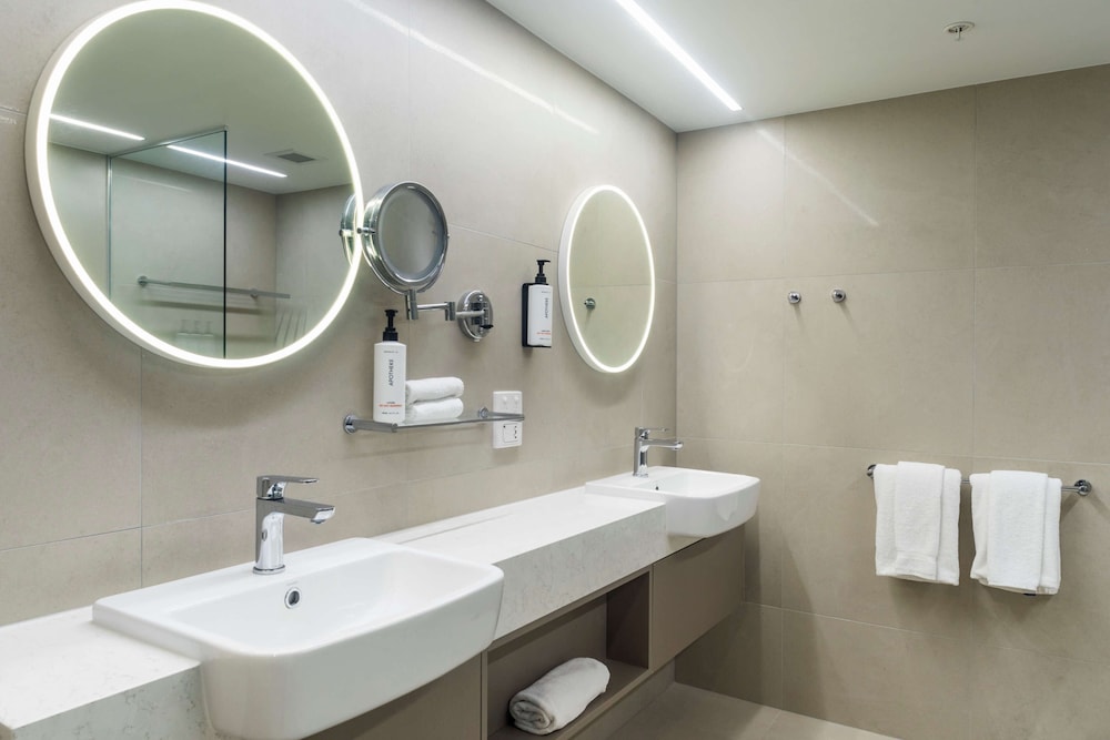 Executive Luxury Suite
