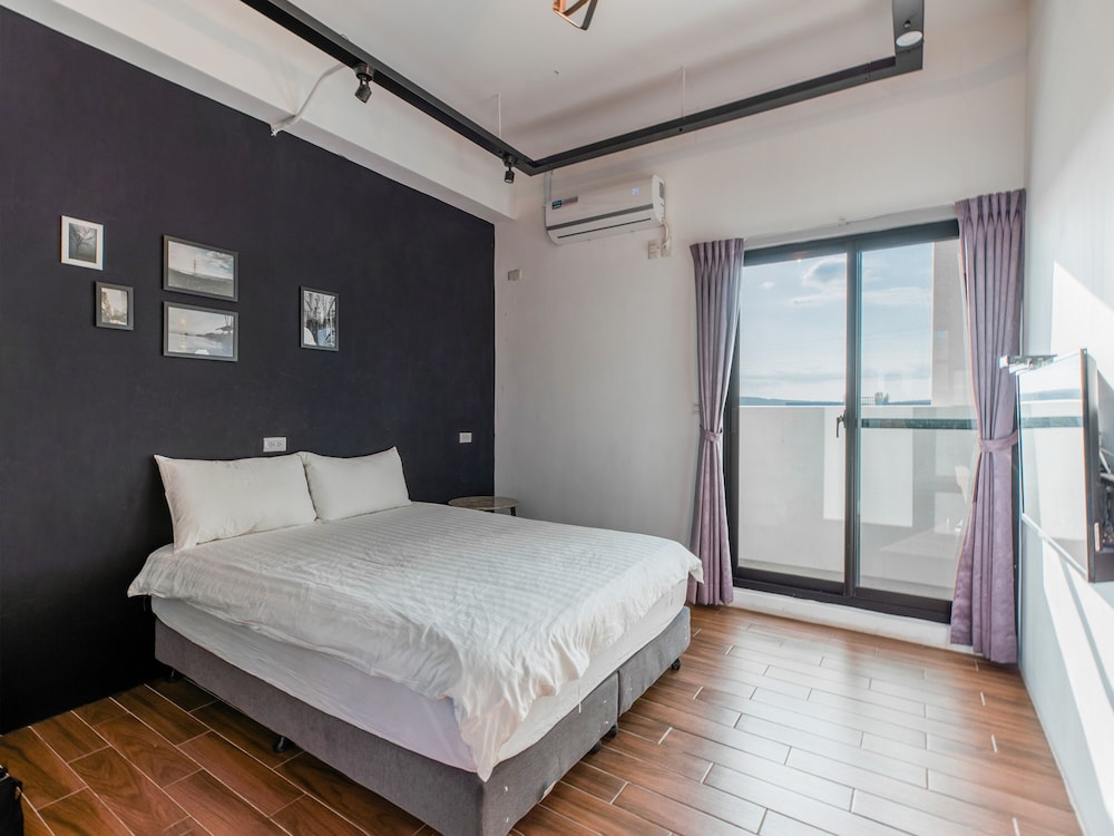 Double Room, Balcony - Photo 8