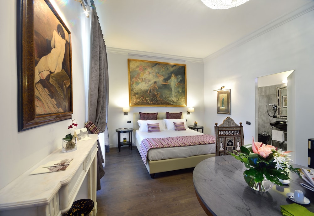 Triple Room, 1 King Bed with Sofa bed