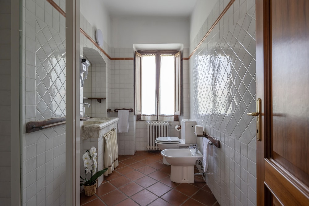 Panoramic Triple Room photo 3