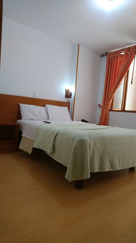 Single Room photo 2
