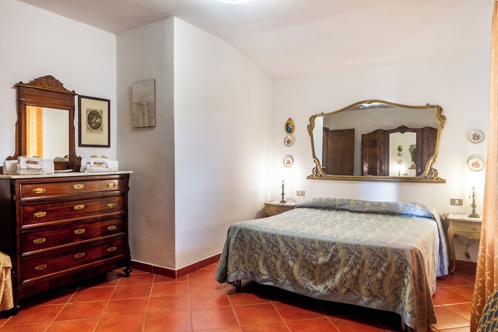 Superior Room, 2 Bedrooms, Terrace, Pool View photo 2