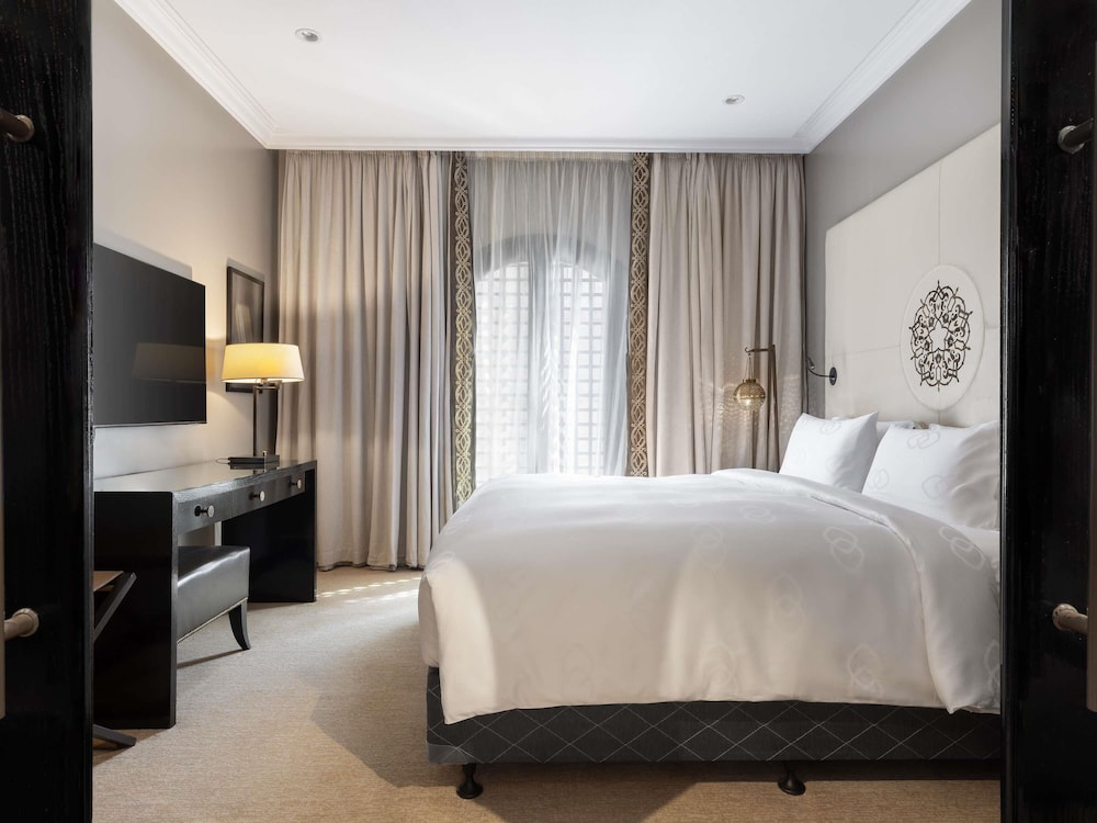 Family Suite, Multiple Beds thumbnail 6