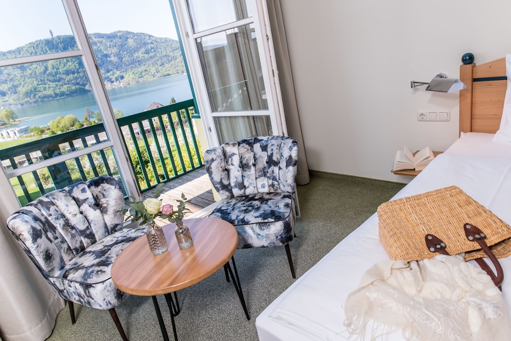 Comfort Double Room, 1 Queen Bed, Balcony, Lakeside, photo 6