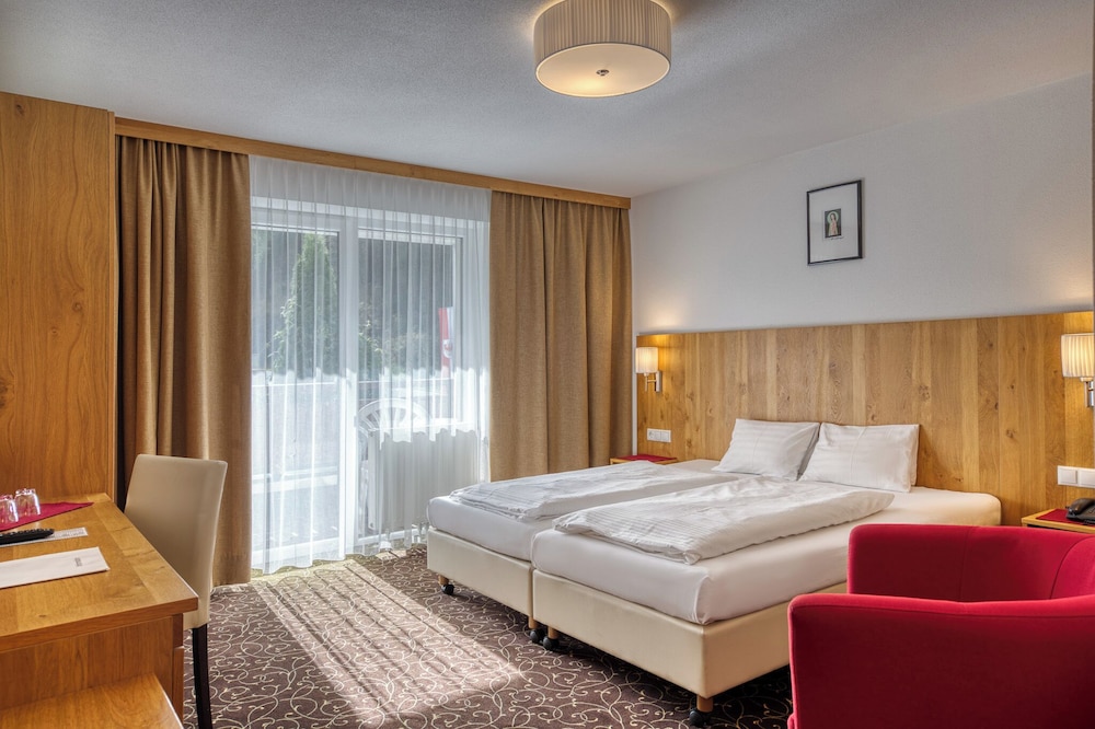 Classic Double Room, Balcony