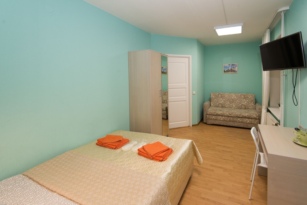 Standard Double Room, Private Bathroom photo 2