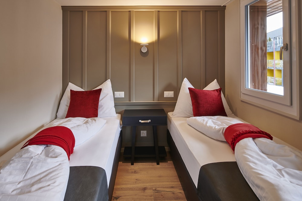 Jungfrau Suite photo 3