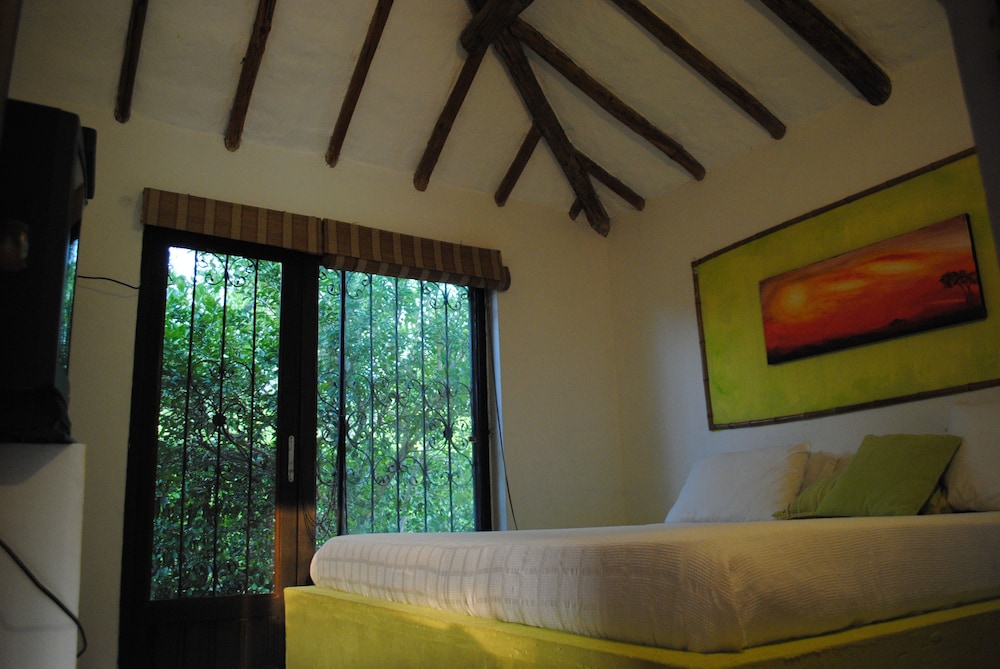 Family Bungalow, Kitchen, Garden View photo 2