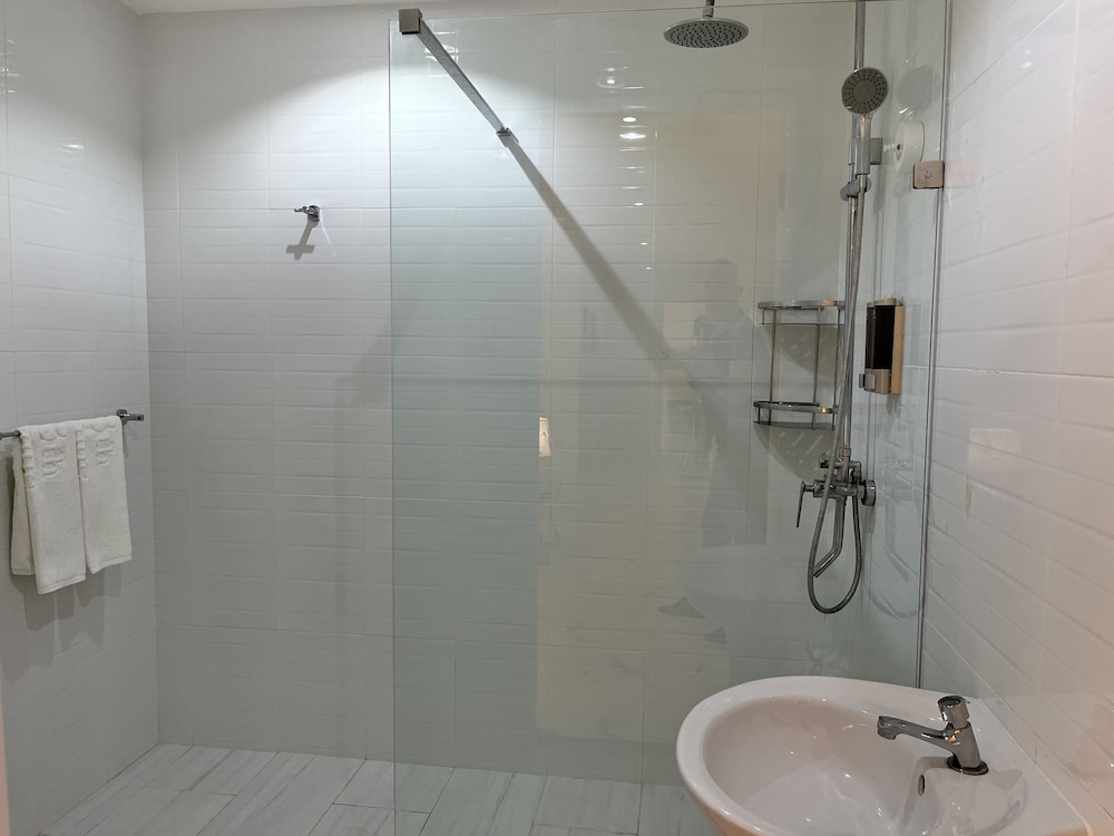 Standard Penthouse - Photo 15