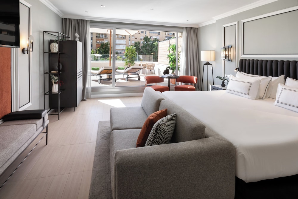 The Level Grand Premium Room with Whirlpool (2+1) thumbnail 6