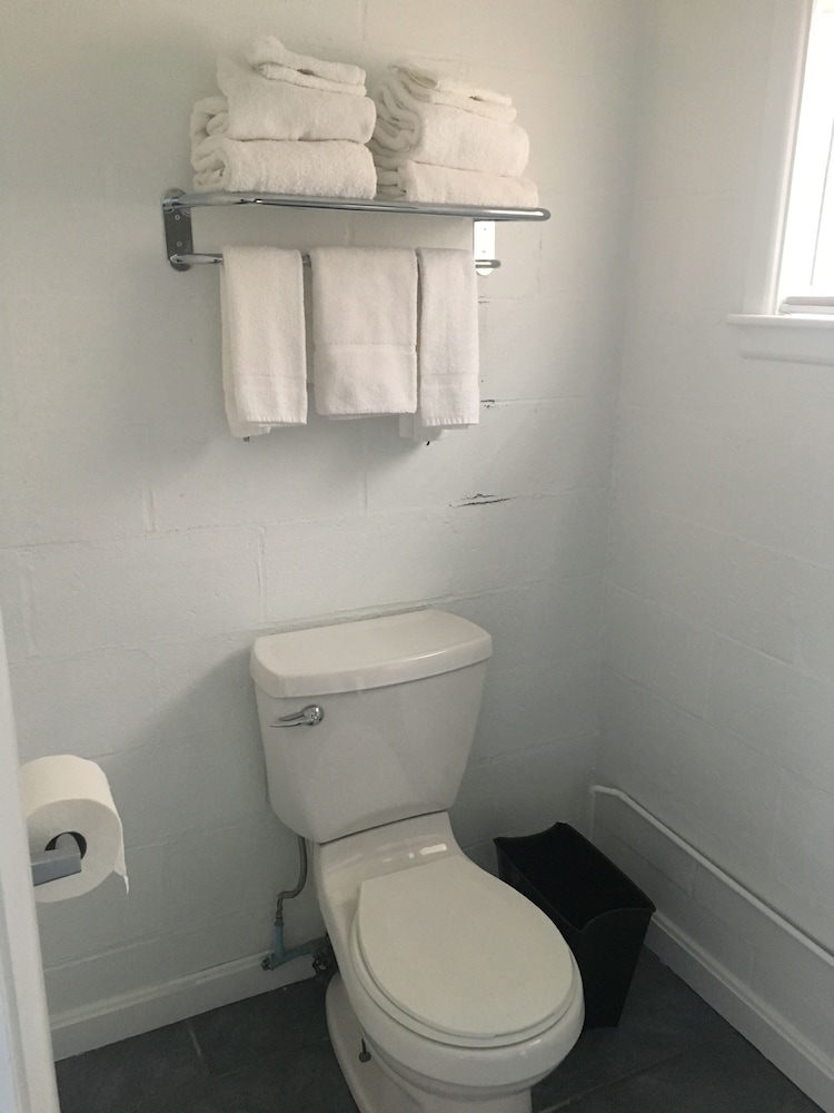 Deluxe Double Room Single Use, 2 Double Beds, Non Smoking photo 2