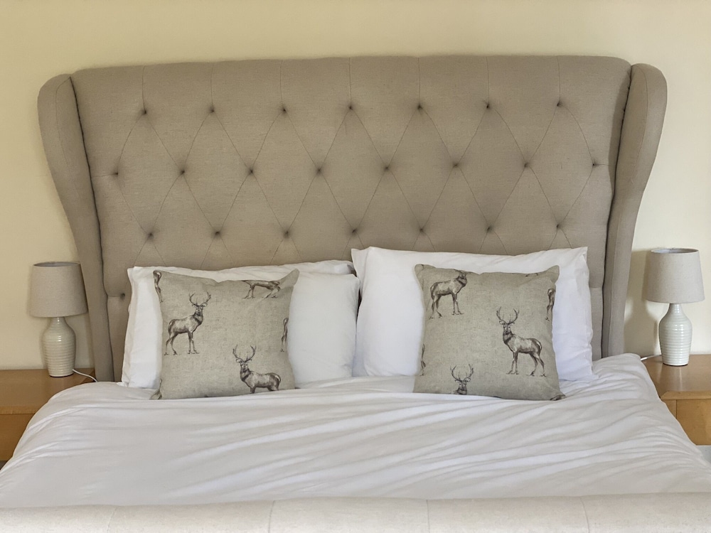 Classic Double Room, Ensuite photo 2