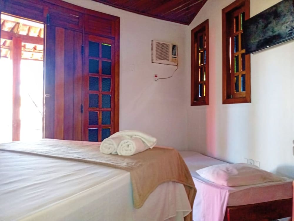 Triple Room, Multiple Beds