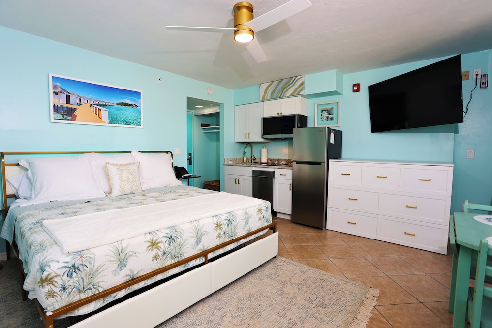 Luxury Studio, Non Smoking, Bay View