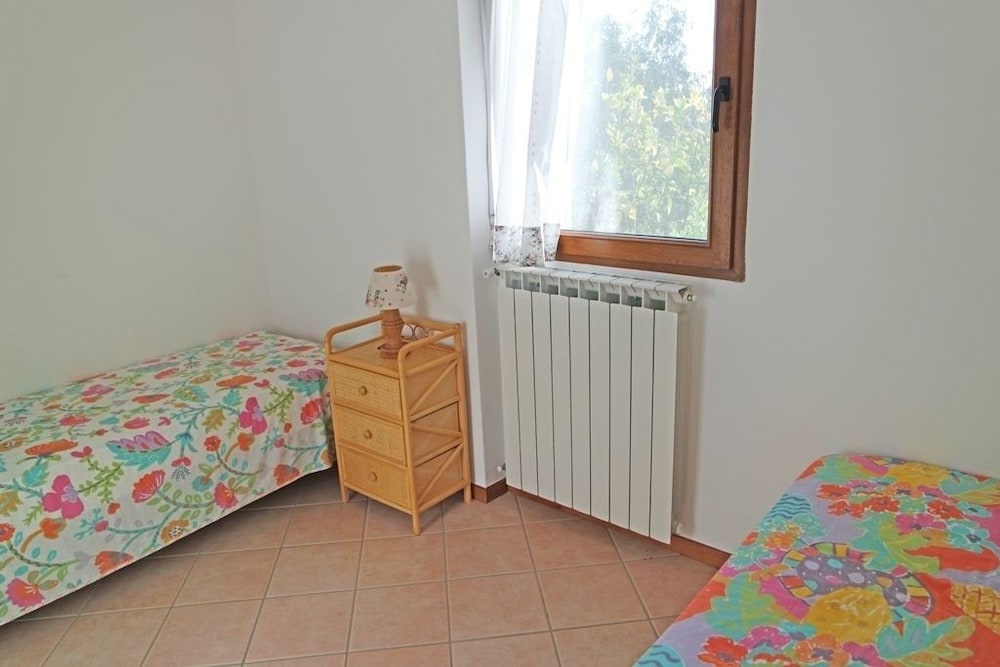 House, 3 Bedrooms photo 2