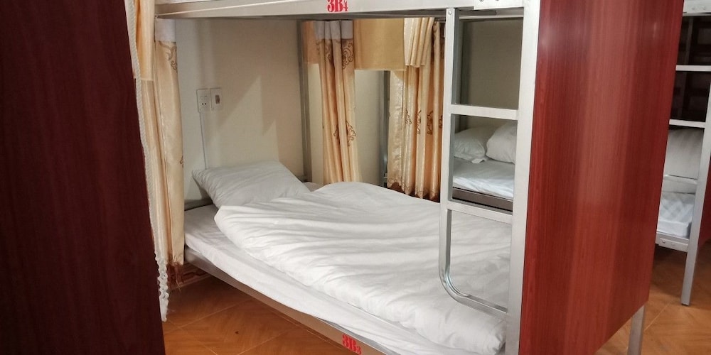 Bed in 4-Bed Mixed Dorm photo 3