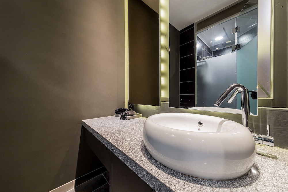 Premium Room - Photo 2