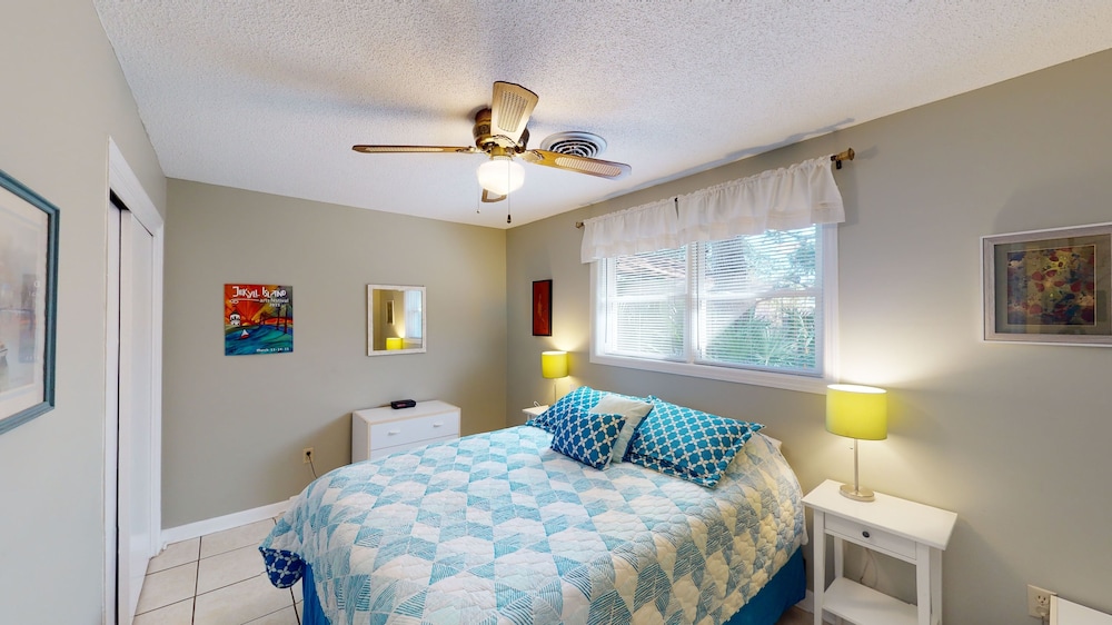 Duplex, 2 Bedrooms photo 1