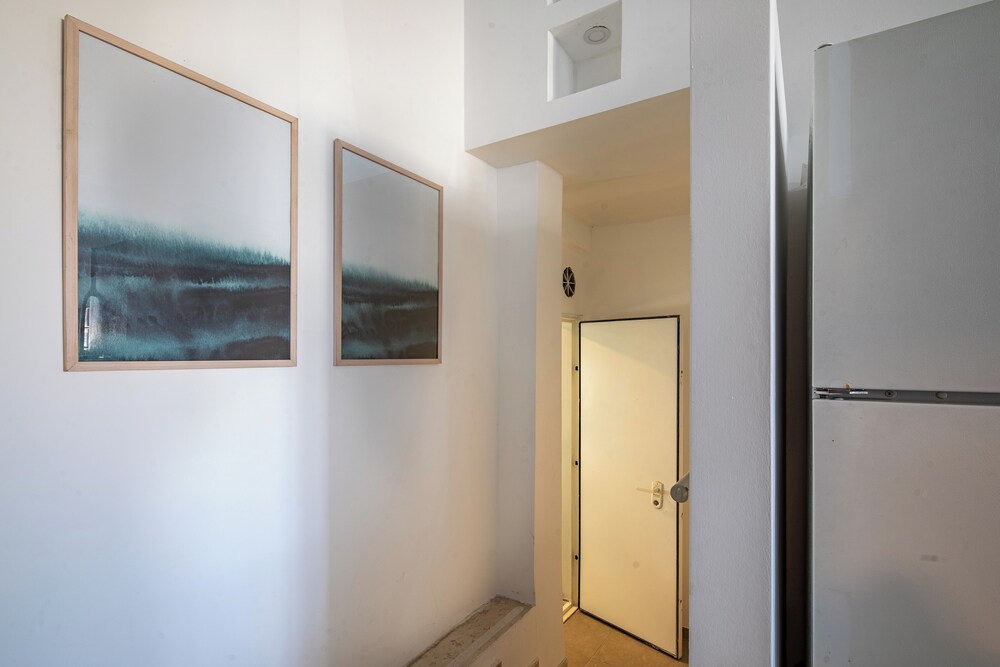 Apartment, 3 Bedrooms, Garden Area photo 3