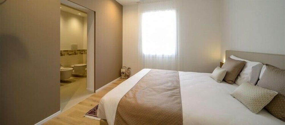 Superior Double Room, Valley View photo 3