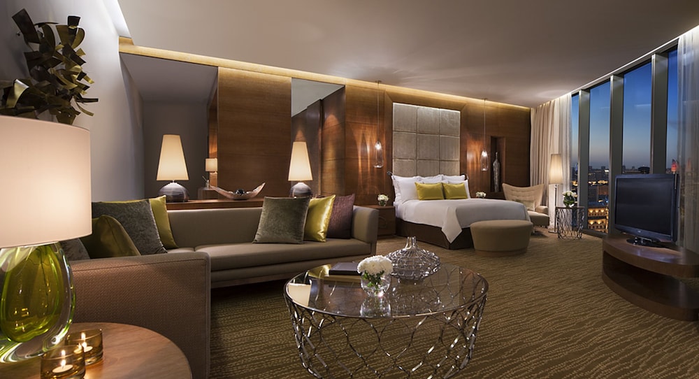 Premier Room, 1 King Bed, Sea View - Photo 2