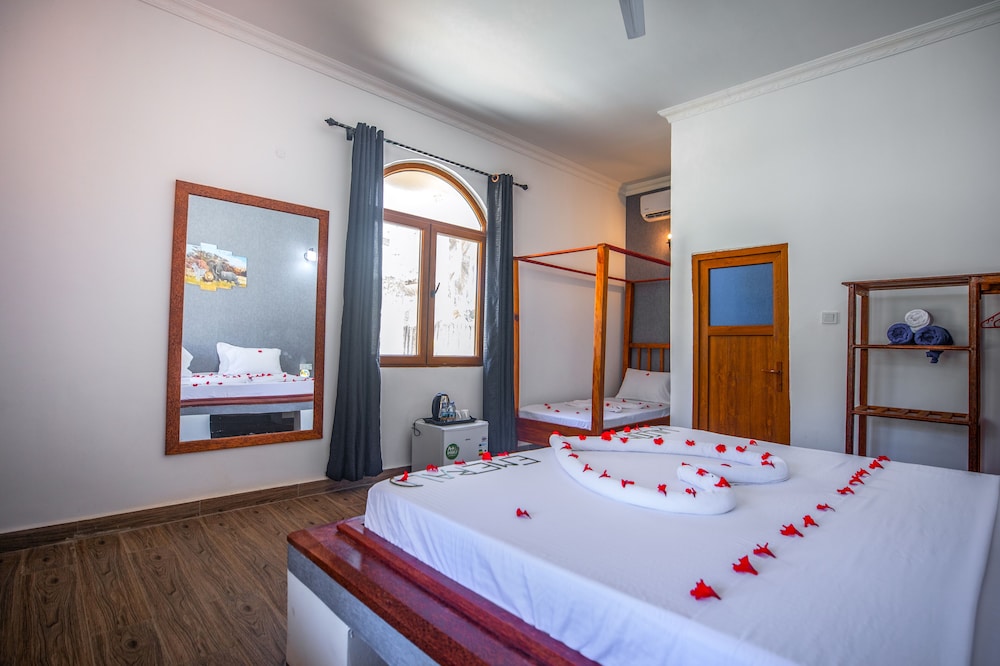 Classic Triple Room, 1 Bedroom, Balcony