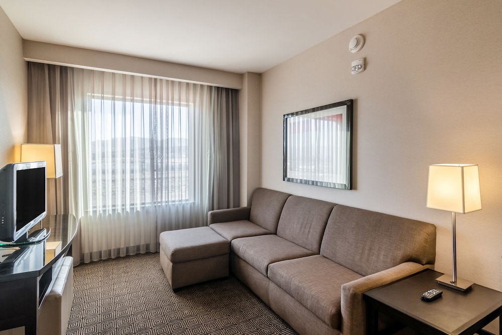 Suite, Accessible, Non Smoking - Photo 3