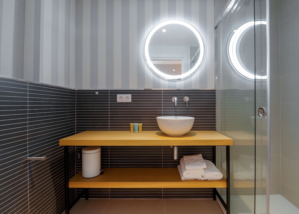Premium Double Room - Photo 2