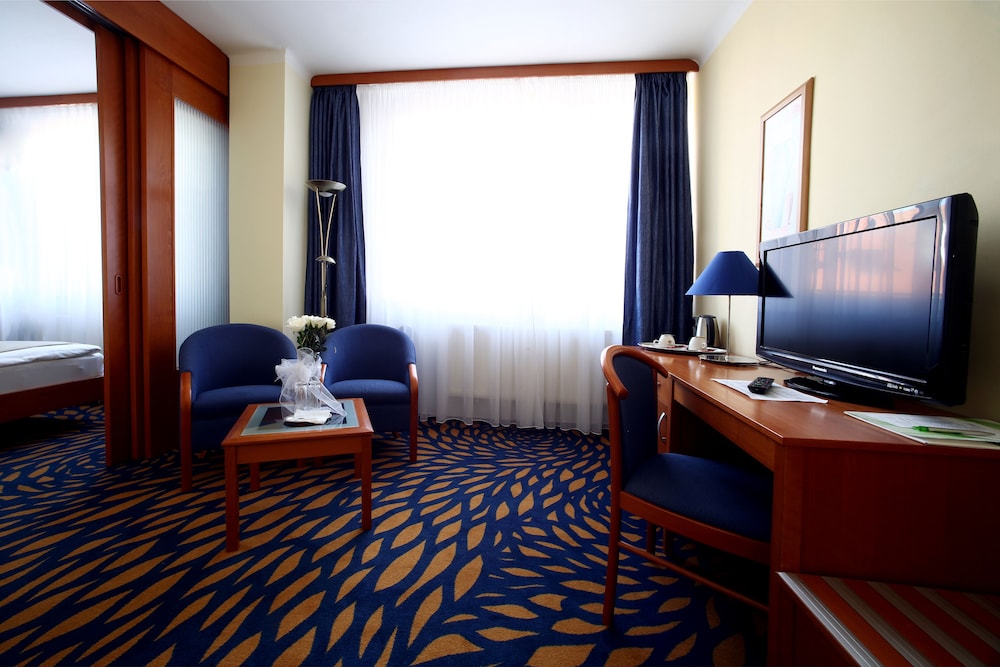 Deluxe Double Room - Photo 1