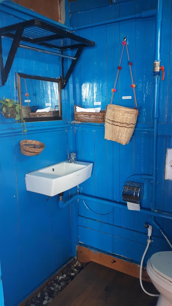 Single Room (Includes Deluxe Tent) photo 2
