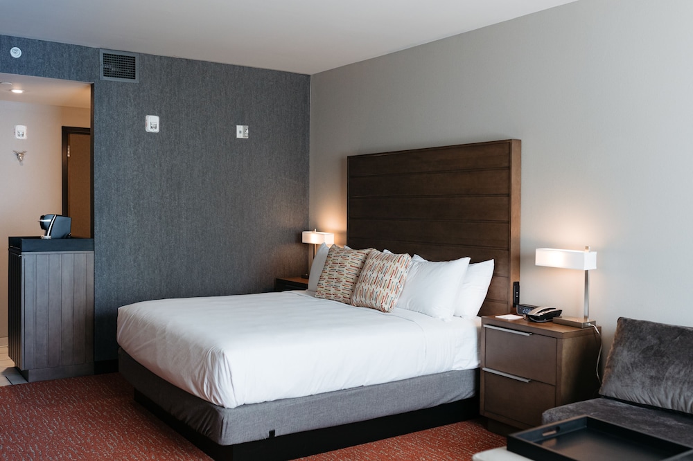Studio Suite, 1 King Bed, Accessible (Hearing) - Photo 2