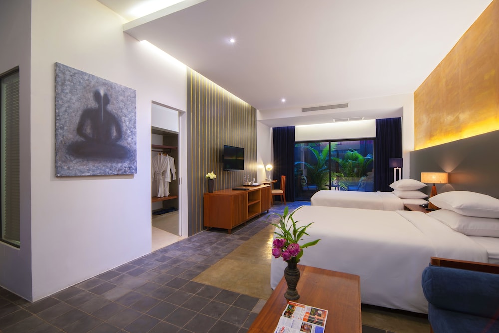 Executive Double Room, Multiple Beds, Bathtub