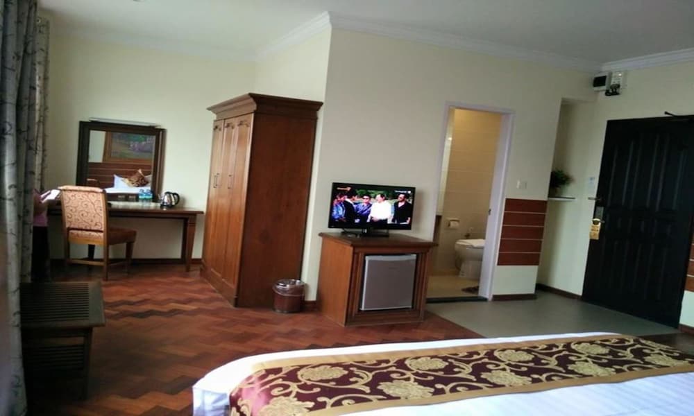 Executive Room photo 3