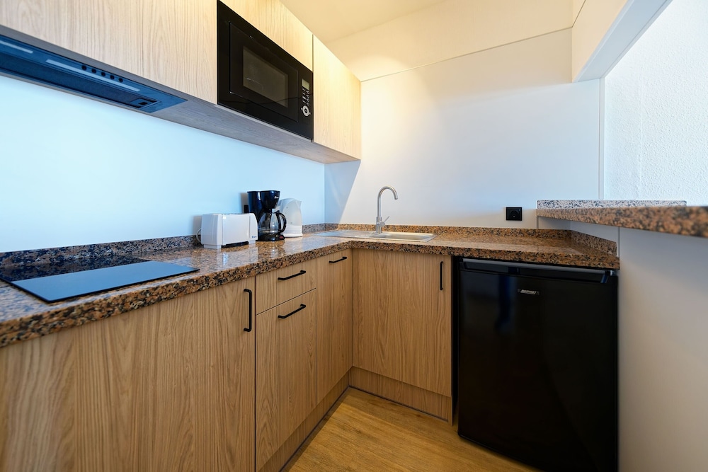 Premium Apartment, 1 Bedroom (2 Adults and 1 Child)