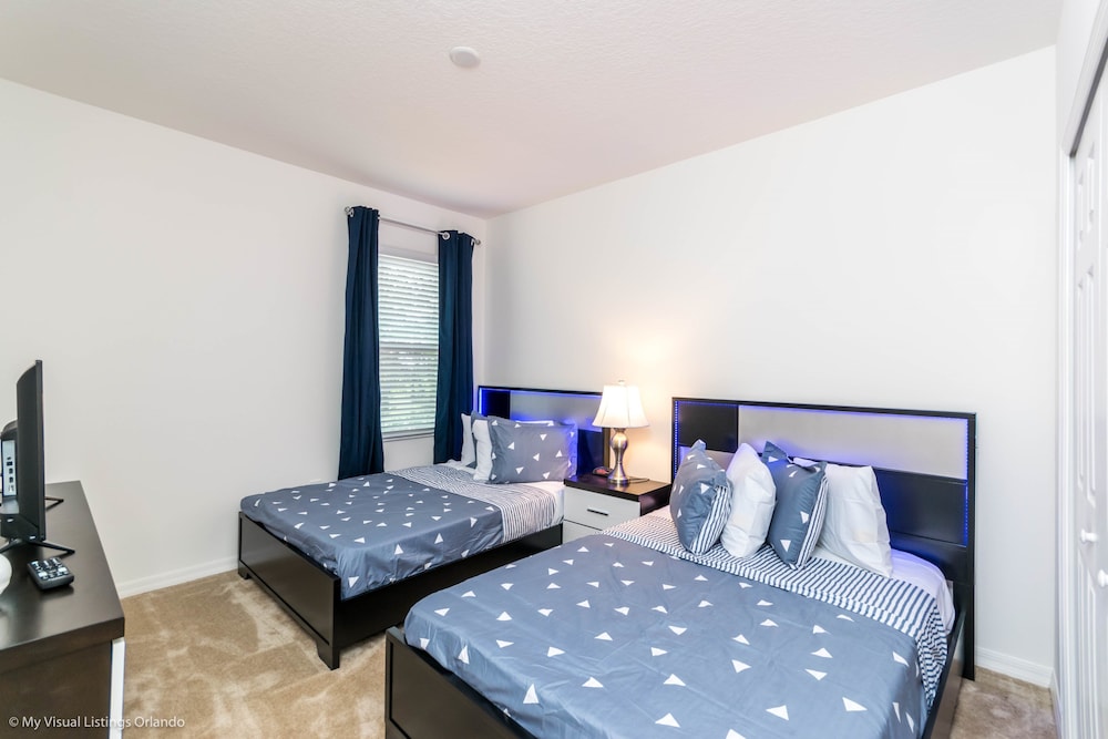 Villa (Multiple Bedrooms)