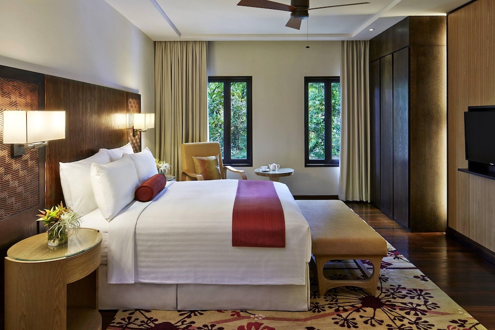 Deluxe Double Room, 2 Double Beds, Balcony photo 2