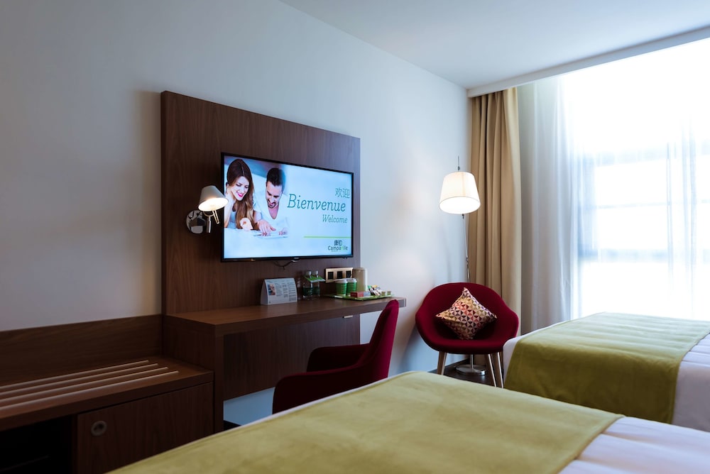 Standard Room, 2 Twin Beds photo 2